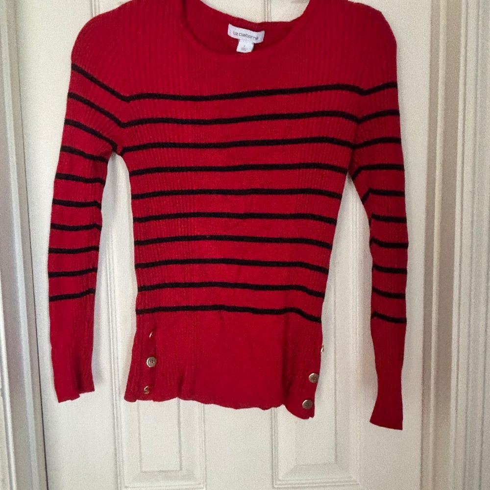 Fitted sweater